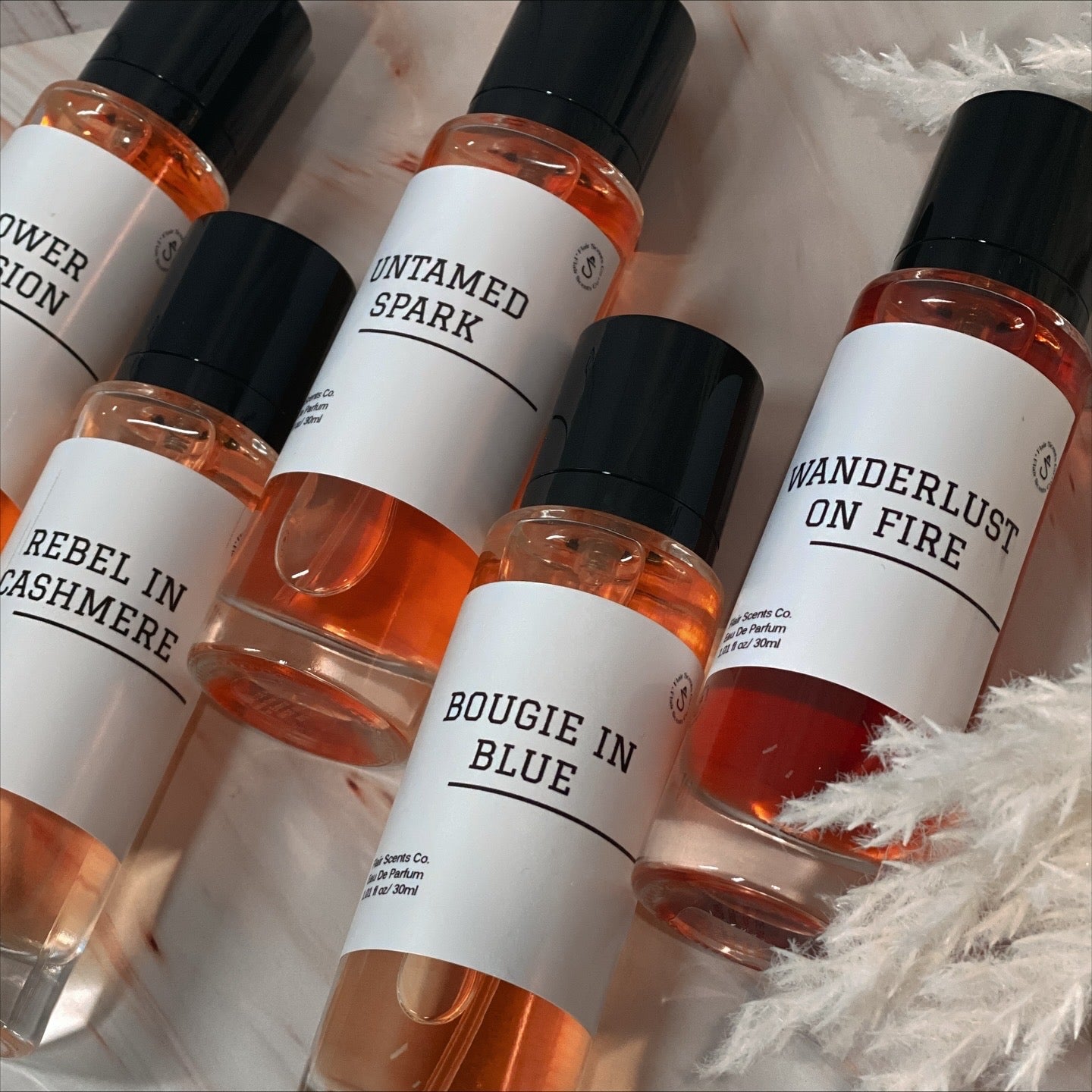 5 Scents for 5 Years The Farewell Collection limited edition perfume set showing five full-size Eau de Parfum bottles in a keepsake box with a thank-you card.